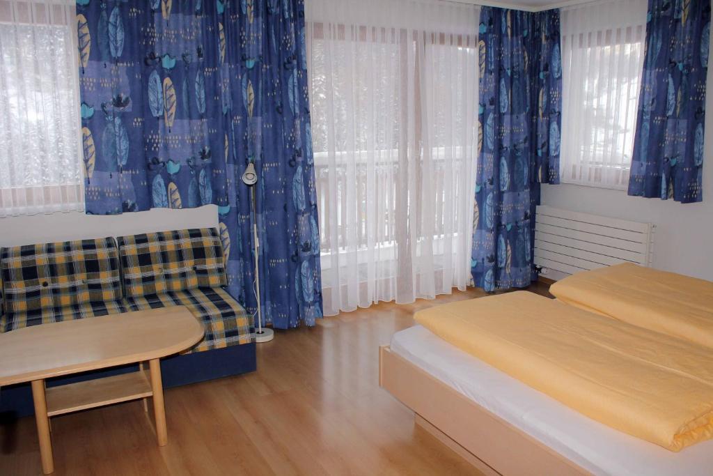 Chasa Vaidum Apartman Samnaun Szoba fotó